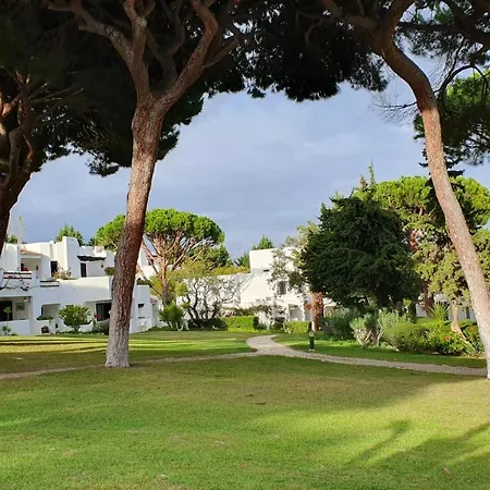 P209 Situé Au Sein De Balaia Golf Village *