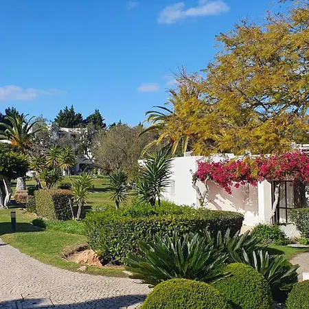 P209 Situe Au Sein De Balaia Golf Village * אלבופיירה