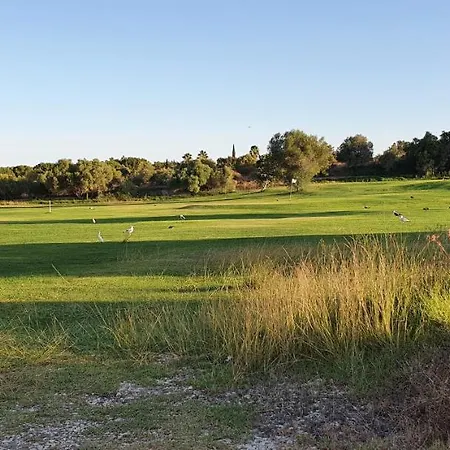 P209 Situe Au Sein De Balaia Golf Village